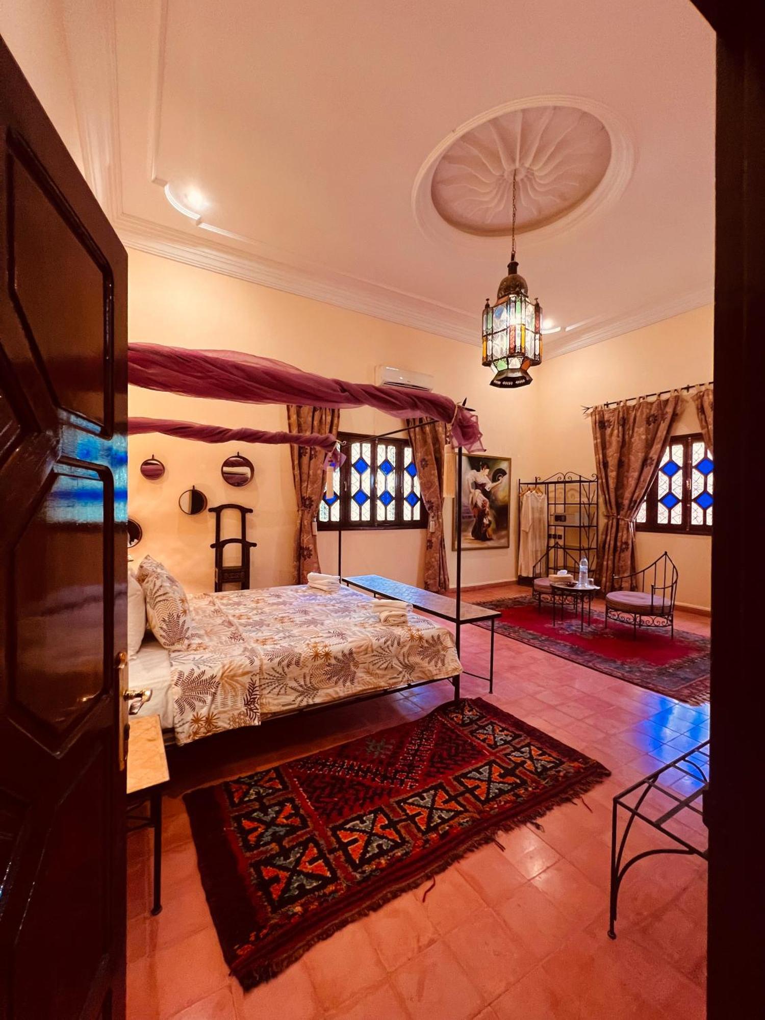 Riad Le Petit Jardin زڭورة المظهر الخارجي الصورة