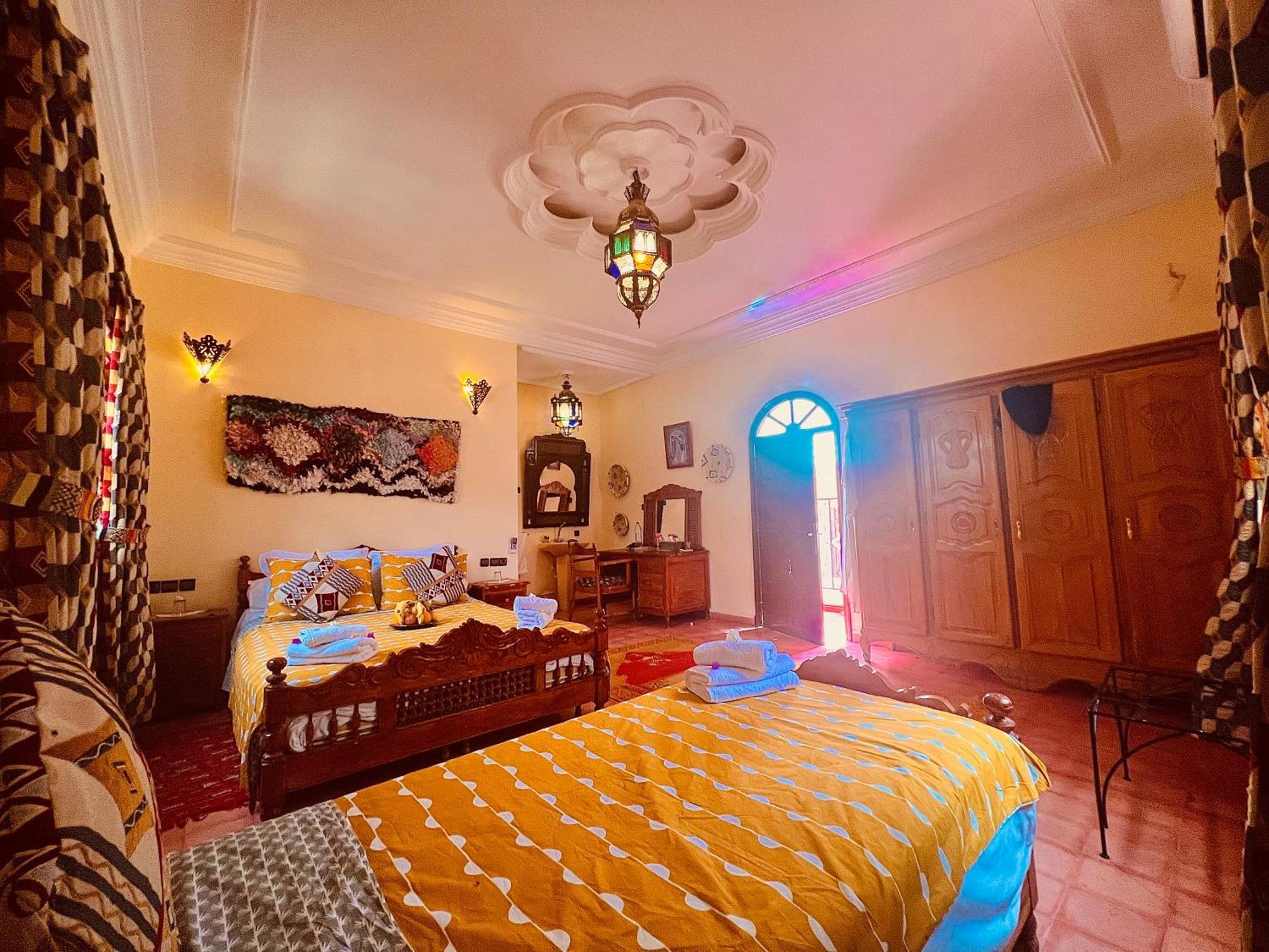 Riad Le Petit Jardin زڭورة المظهر الخارجي الصورة